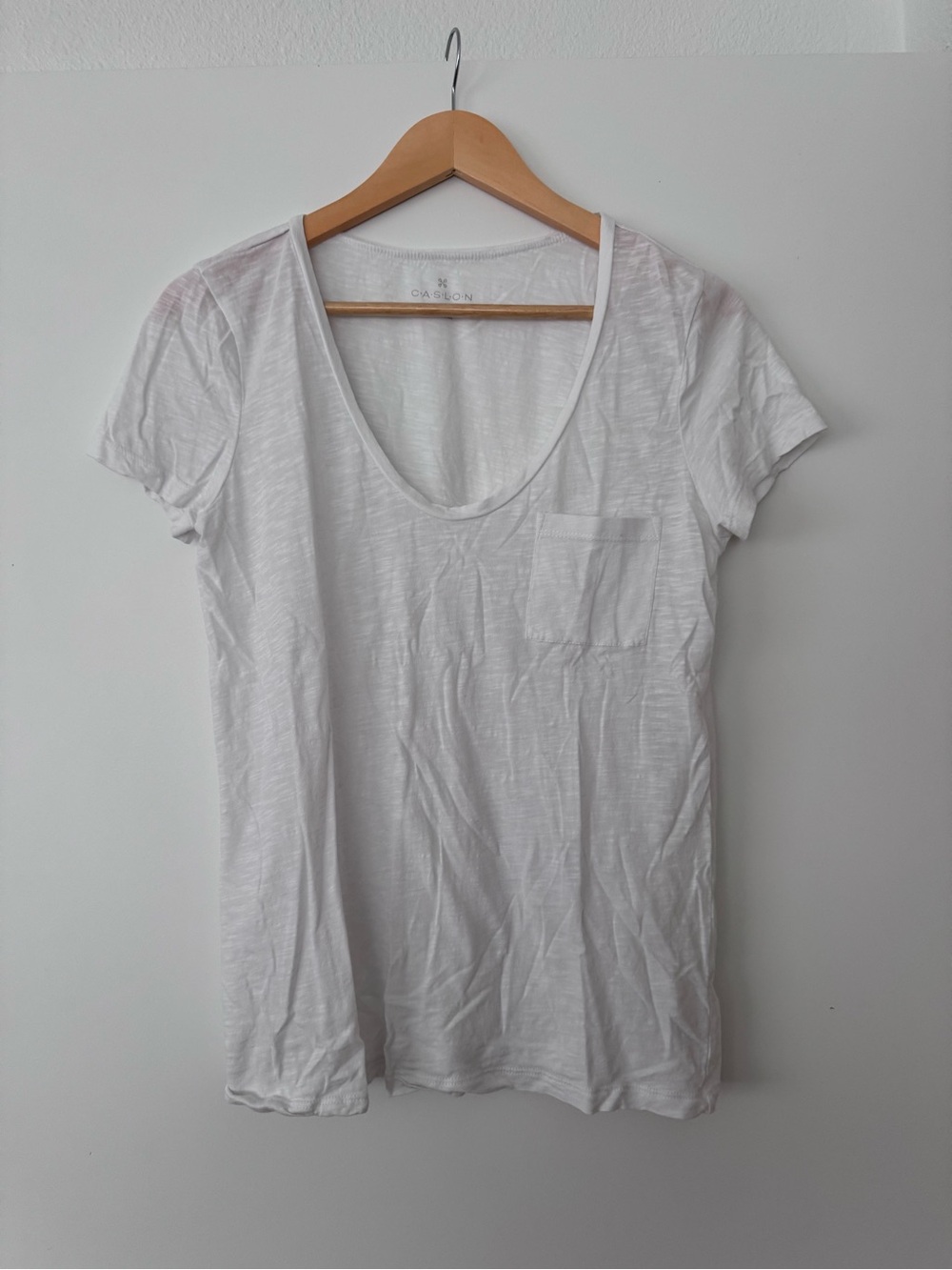 Caslon White Scoop Neck Short-Sleeve Pocket Tee